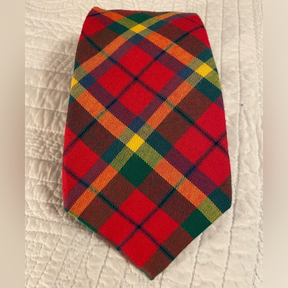 Gap plaid tie - NWOT beautiful - Picture 4 of 5